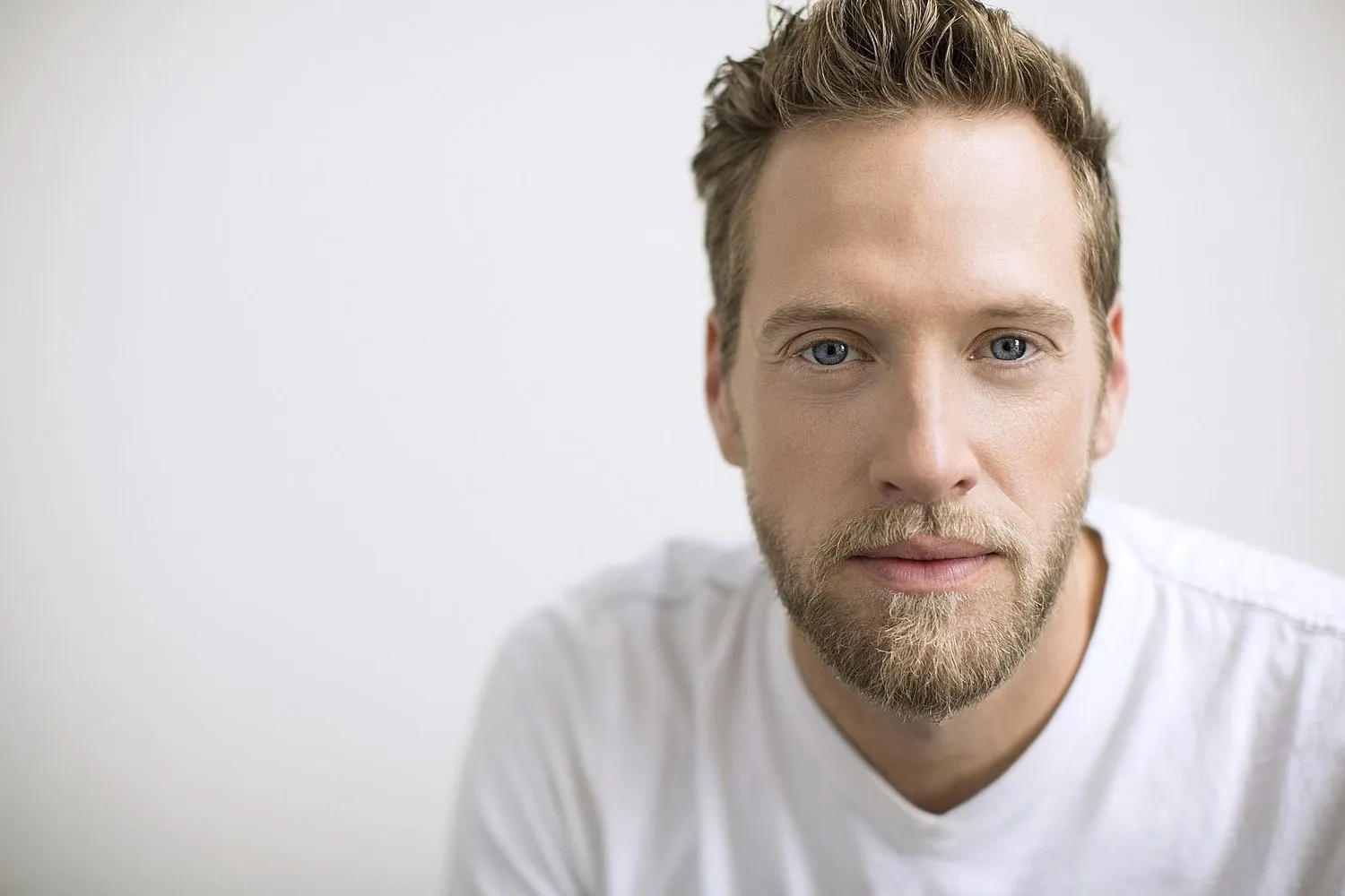 Mark R.